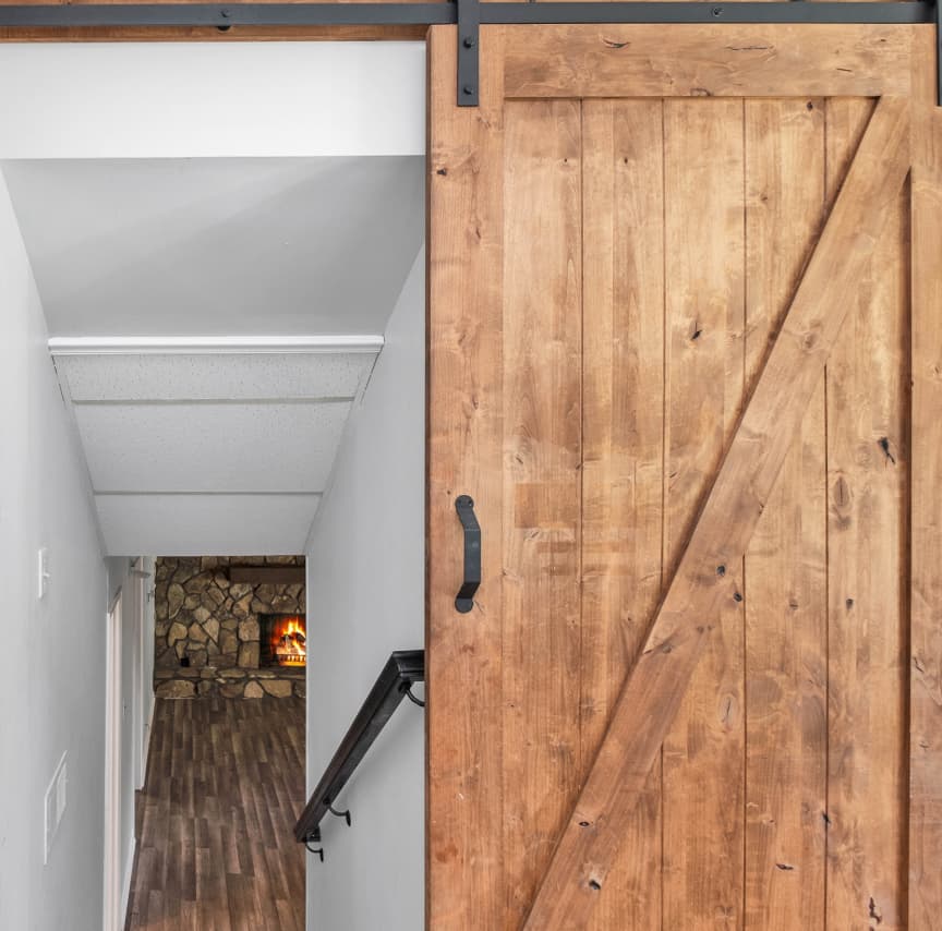 Nichvan | Sliding Wooden Doors